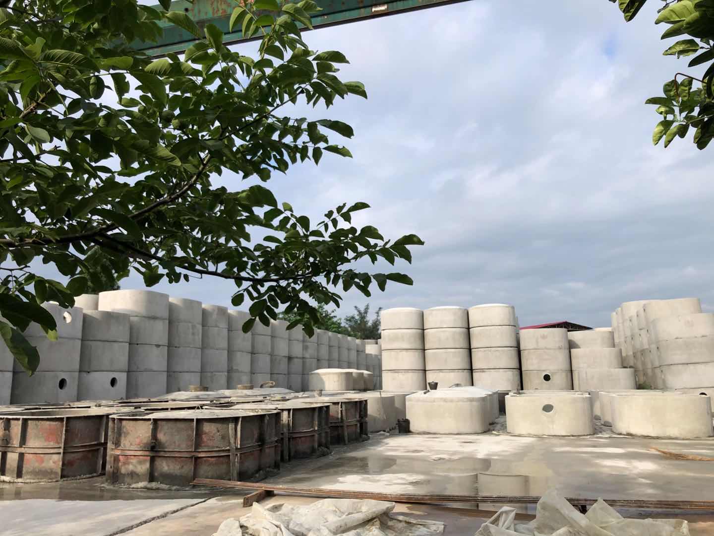 預(yù)制成品化糞池