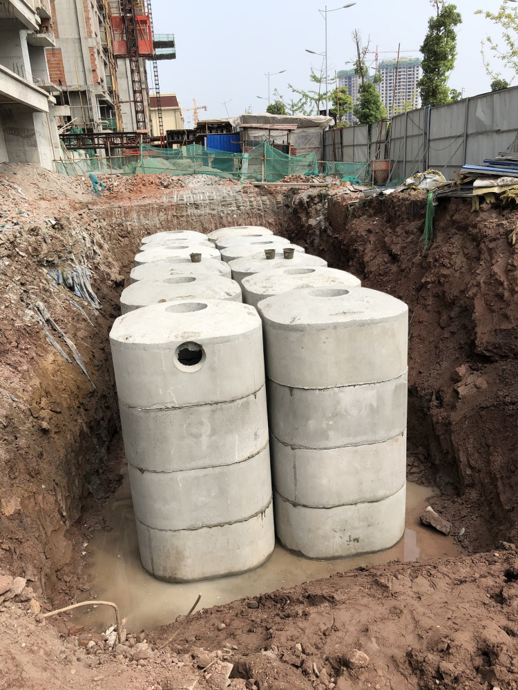 預(yù)制成品化糞池