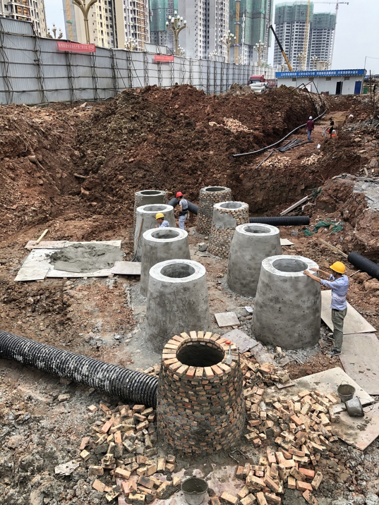 預(yù)制檢查井